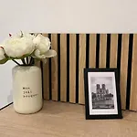 Apartment Parrots-porte D'orleans-wifi By La Cle Des Expos In