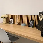 Apartment Parrots-porte D'orleans-wifi By La Cle Des Expos In Paris