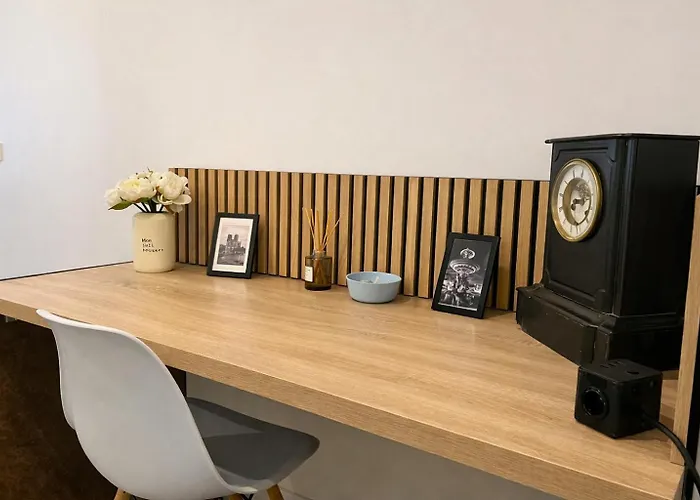 Appartement Parrots By La Cle Des Expos In Parijs